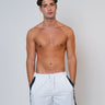 Tommy_badehose_weiss_logo